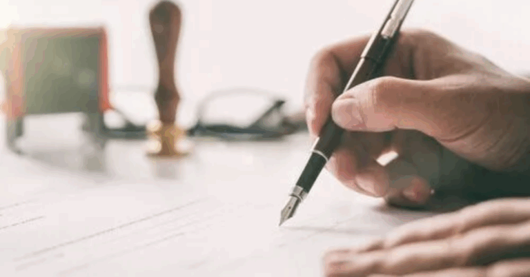 Can a Mobile Notary Notarize a Living Will?